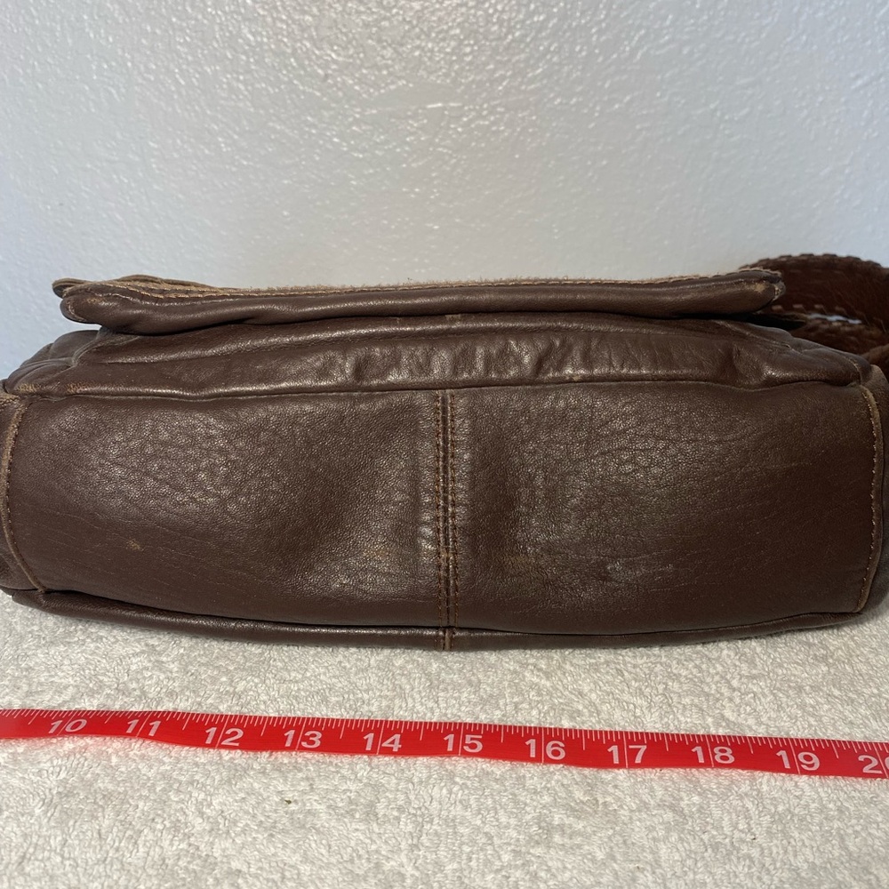 Vince Camuto Brown pebbled leather shoulder handbag - Picture 9 of 9